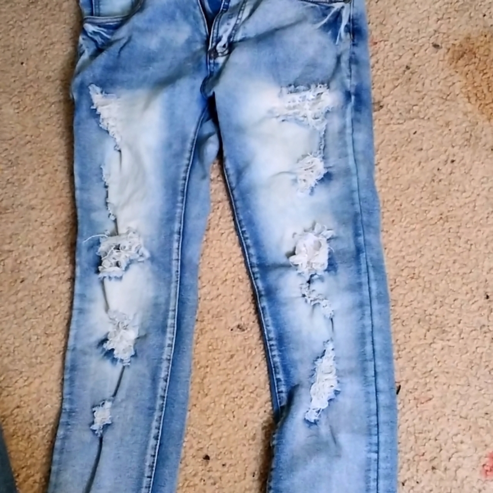 3 pair of men designer jeans (bundle deal) sizes:32×30
